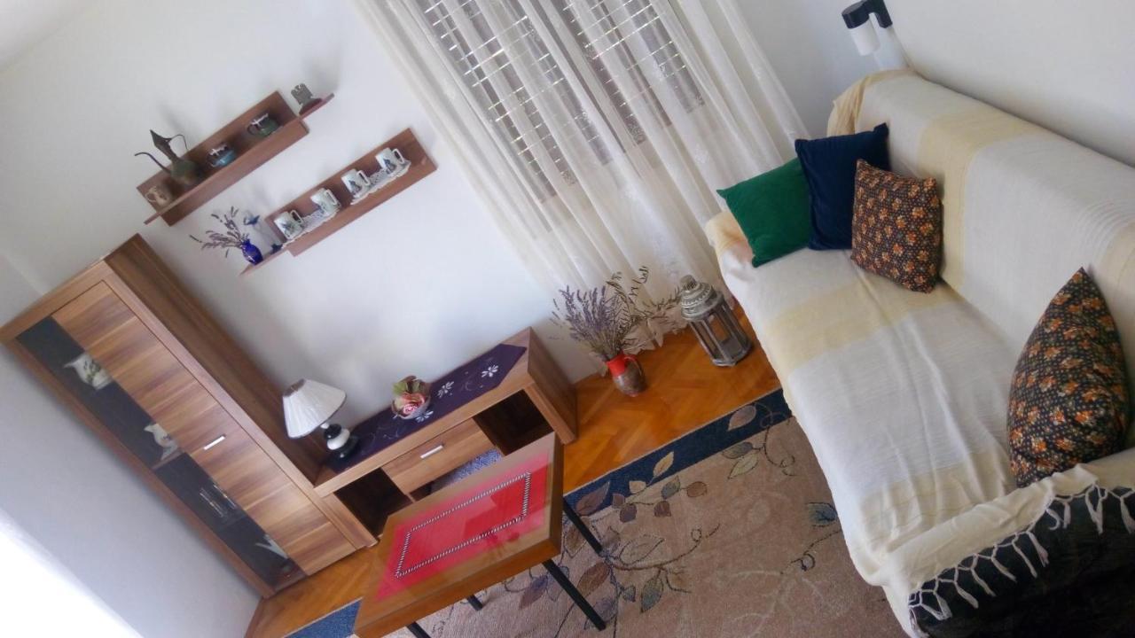 דירות באסקה Apartman Mira מראה חיצוני תמונה