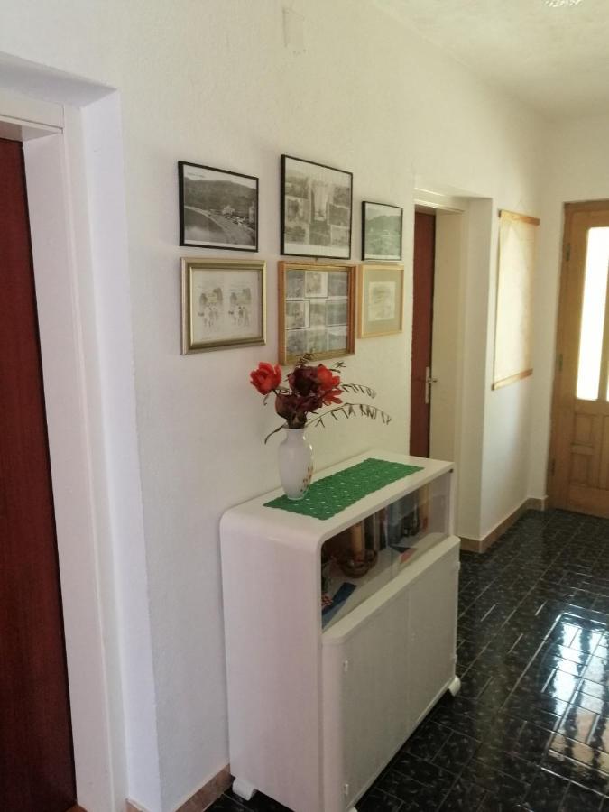 דירות באסקה Apartman Mira מראה חיצוני תמונה